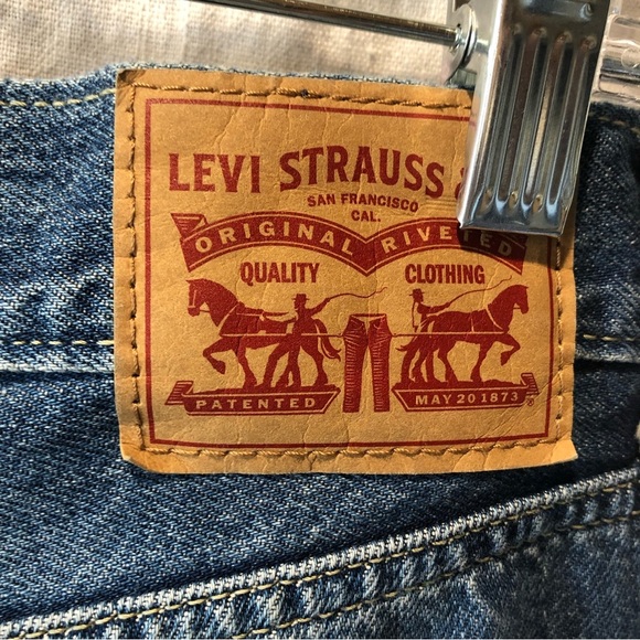 Levi’s Low Pro Straight jean intentional distress wide leg med rise size 28 - Picture 9 of 10